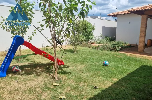  CASA NO JARDIM MONTERREY II – JABOTICABAL UM LAR SÓLIDO, BEM-FEITO E PENSADO PARA DURAR!!