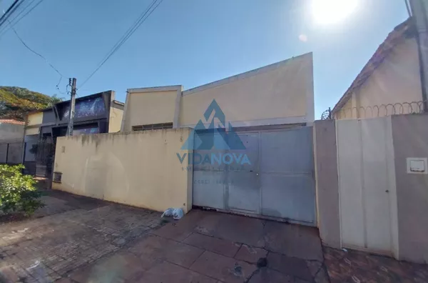 Casa para Venda no Centro