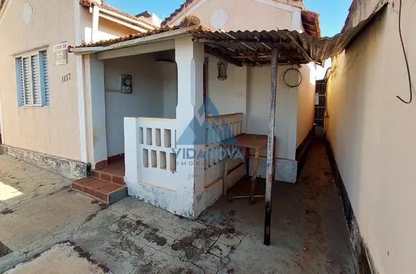 Casa para venda, 2 quarto(s),  Centro, Jaboticabal