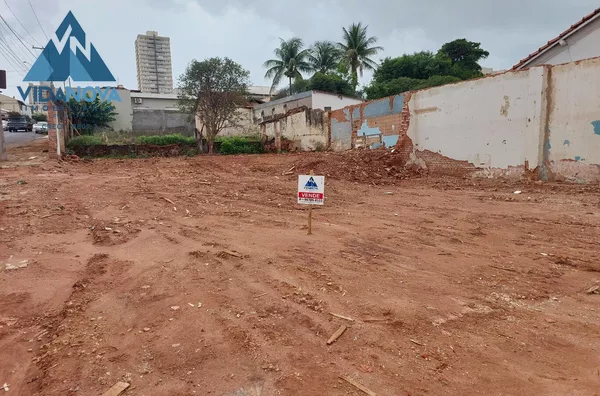 Terreno de esquina para venda,  Centro, Jaboticabal