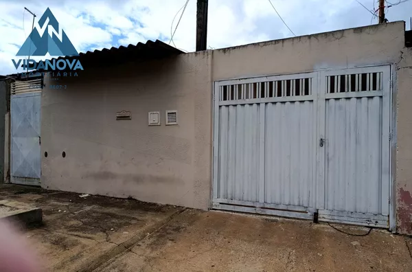 Casa para venda, 2 quarto(s),  Parque Primeiro De Maio, Jaboticabal