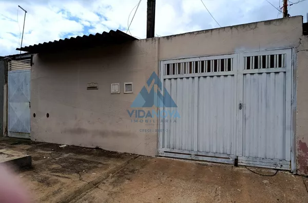 Casa para venda, 2 quarto(s),  Parque Primeiro De Maio, Jaboticabal