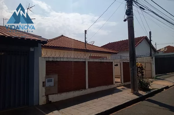 Casa para aluguel, 3 quarto(s),  Centro, Jaboticabal