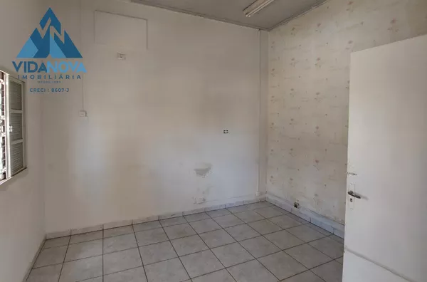 Casa no centro para venda ou locacao