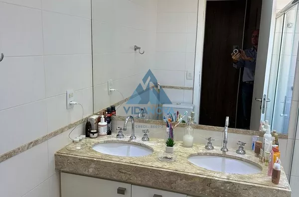 Apartamento para venda com armário em todos os cômodos , sacada fechada de vidro sendo duas suítes ,  Centro, Jaboticabal