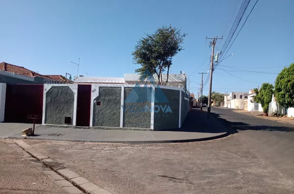 Casa para venda, 3 quarto(s),  Cidade Jardim (zagalo), Jaboticabal