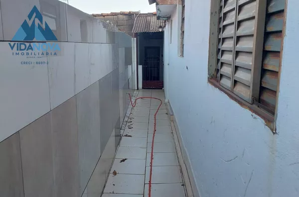 Casa para aluguel (FUNDOS),  Centro, Jaboticabal