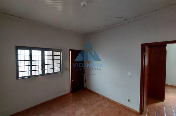 CASA PARA ALUGUEL EM BAIRRO TRANQUILO