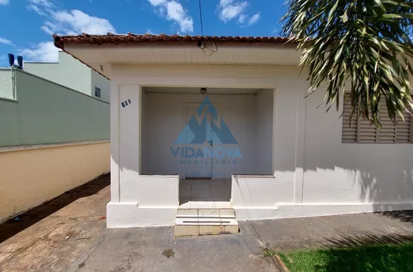 CASA PARA VENDO EM BAIRO NOBRE DE JABOTICABAL - VENHA VISITAR. 
