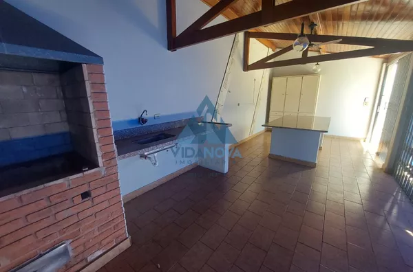 Casa alto padrão para venda 3 suites centro Jaboticabal