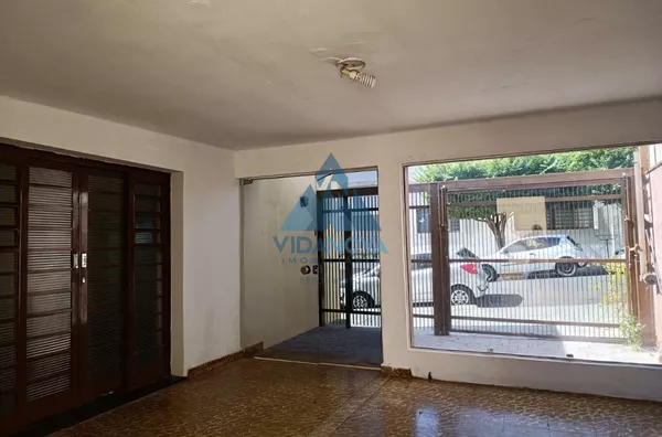 Casa para aluguel, 2 quarto(s),  Centro, Jaboticabal