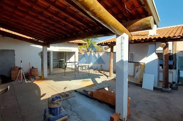 Casa para venda, 4 quarto(s),  Jardim Nova Aparecida, Jaboticabal