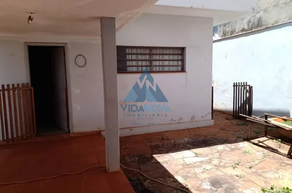 Casa para venda, 3 quarto(s),  Centro, Jaboticabal