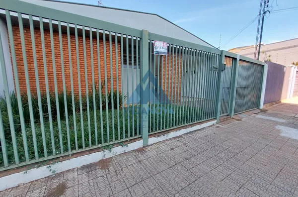 Casa para venda no coração da cidade
