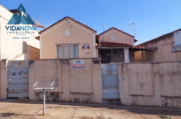 Casa para venda, 2 quarto(s),  Centro, Jaboticabal