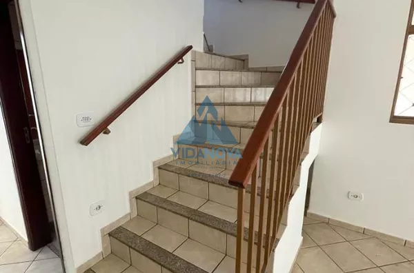 Sobrado pronto para morar