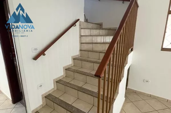 Sobrado pronto para morar