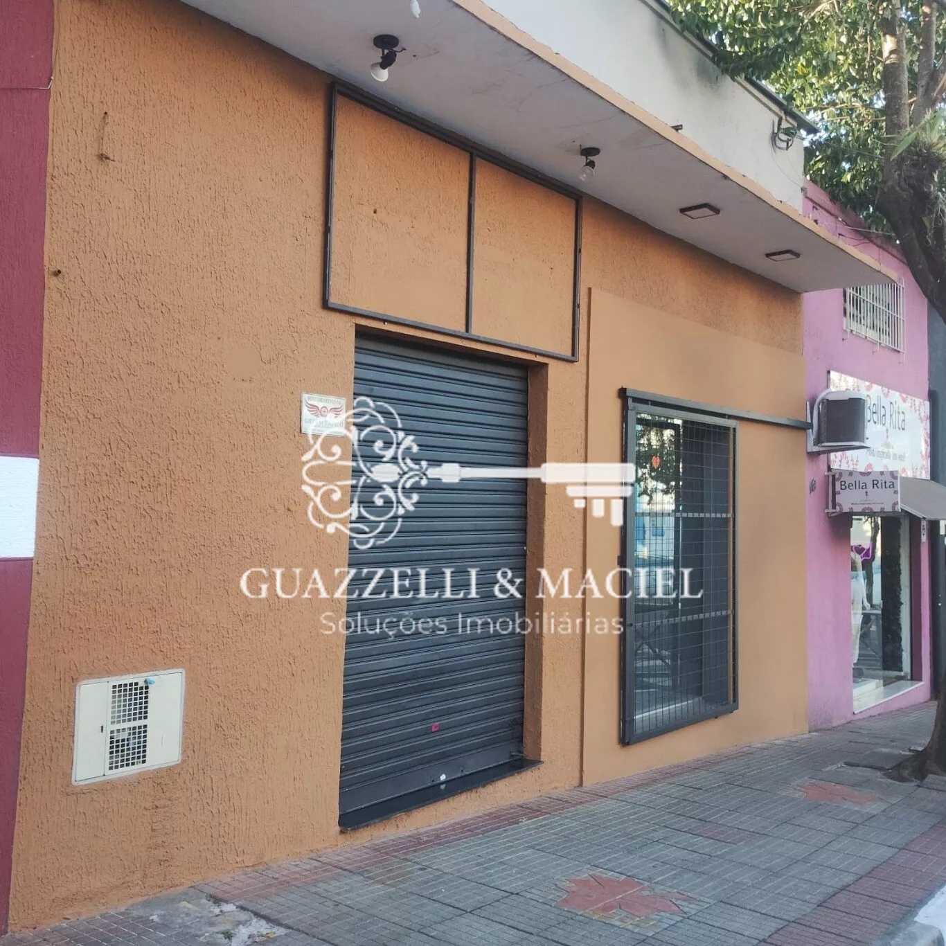 Sala comercial trrea para aluguel,  Centro, So Roque - SA1290