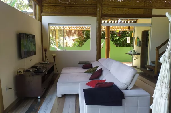 Charmosa Casa - 350m da Praia