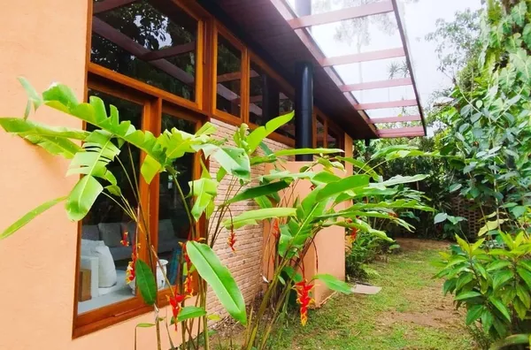 Casa Deslumbrante a 180m da Praia de Itamambuca