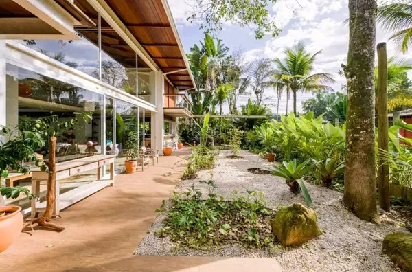 Casa espetacular em Itamambuca