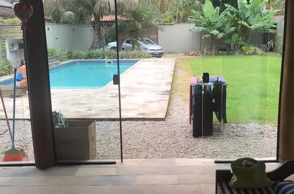 Bela casa a venda no bairro da Ressaca em Ubatuba