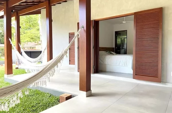 Casa completa -  Rua Par - Piscina