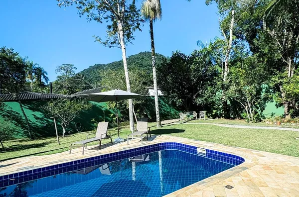 Casa aconchegante a 300 metros da praia