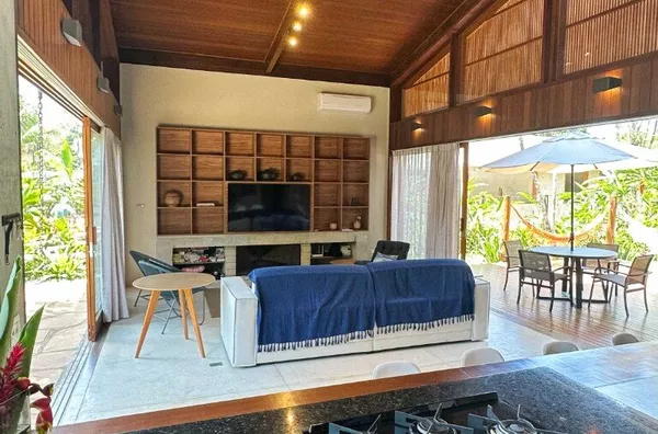 Casa deliciosa a 300 metros do mar - Rua Par