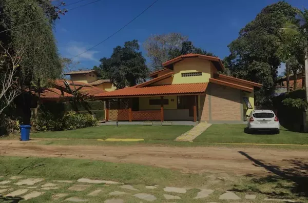 Casa a 60 metros da praia