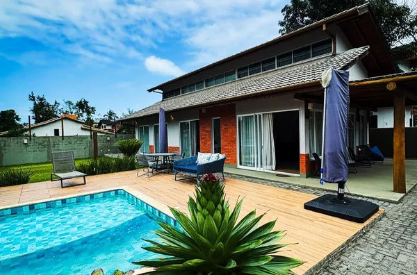 Exclusividade e conforto a  100 m do mar - Rua Par ☀️