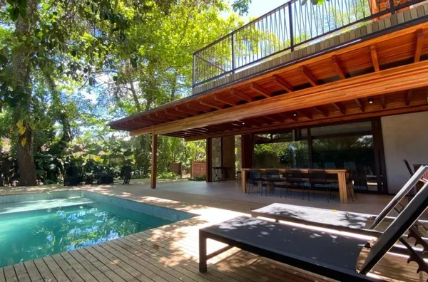 CASA LINDA A 50 METROS DO MAR