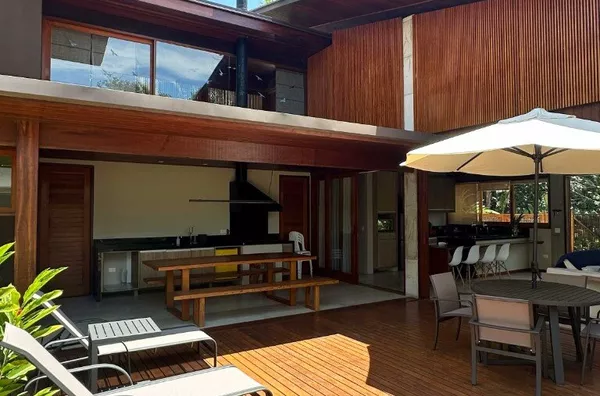 Casa deliciosa a 300 metros do mar - Rua Par