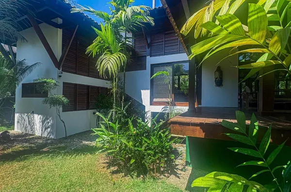Casa estilo balinês à venda - 4 dormitórios - Foto 3