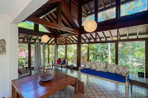 Casa estilo balinês à venda - 4 dormitórios - Foto 18