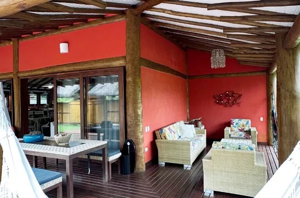 300 metros da praia, conforto e natureza em perfeita harmonia