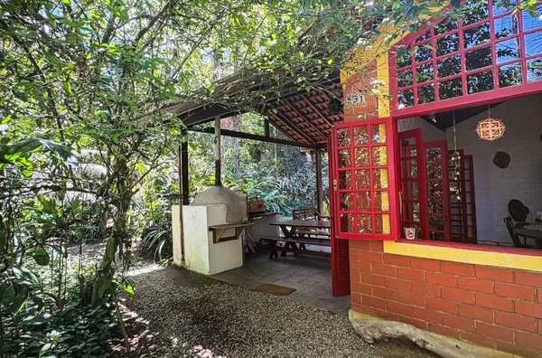 À Venda: A Casa Charmosa e Confortável dos Seus Sonhos