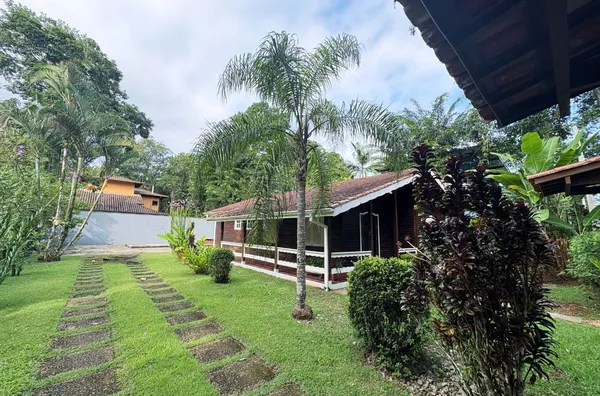 Casa à venda em Itamambuca – conforto, natureza e praticidade em um só lugar