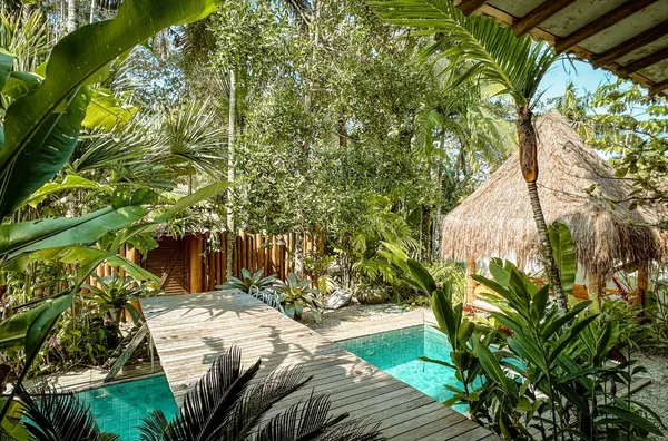 Casa Balinesa – 50m da Praia - Rua Par - Incrível