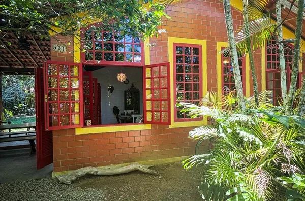 À Venda: A Casa Charmosa e Confortável dos Seus Sonhos