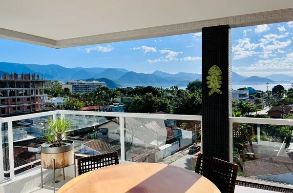 Apartamento Exclusivo no Itaguá – Vista Deslumbrante para o Mar.