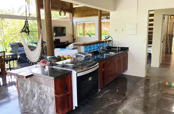 Charmosa Casa - 350m da Praia - Foto 10