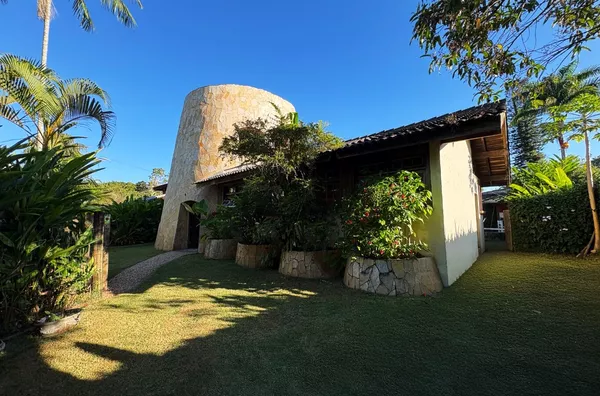 Casa a Poucos Passos da Praia de Itamambuca