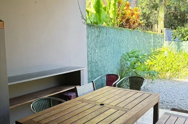 Refúgio encantador em meio à natureza – Rua Par