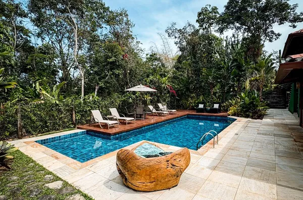 Casa exclusiva a 5m do mar em Itamambuca