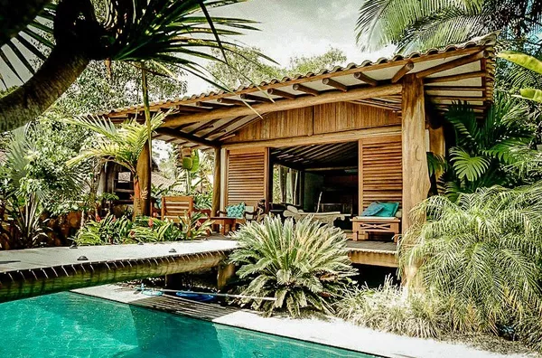 Casa Balinesa – 50m da Praia - Rua Par - Incrível