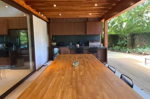 CASA LINDA A 50 METROS DO MAR