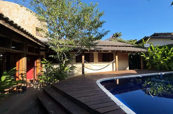 Casa a Poucos Passos da Praia de Itamambuca