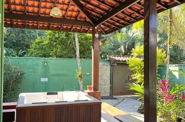 Casa super aconchegante a 300m da praia