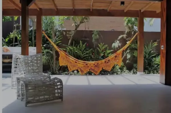 Linda casa  a 50 metros do mar 